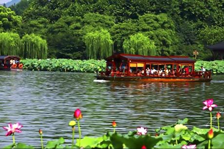 Hangzhou 1 Day Essence Tour